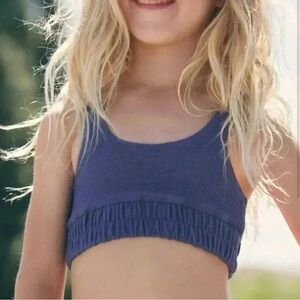 NWT Fabletics girls sports light support bra size 10-12 (XL)